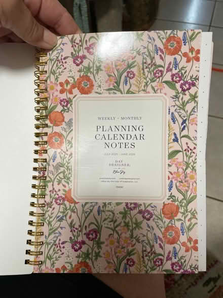 Photo of free 2025-2026 planner (Hallandale Beach Blvd and US1) #1