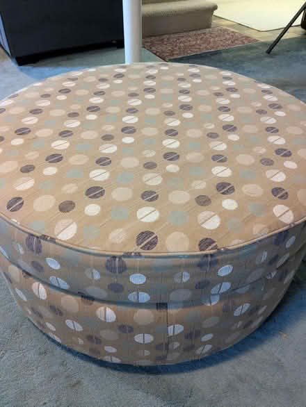 Photo of free Ottoman with storage (Dundalk) #2