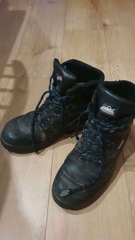 Photo of free Safety Boots (Odd Down) #1