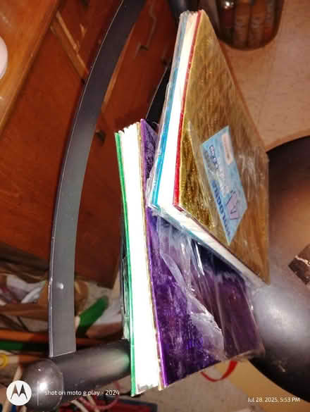 Photo of free Gift Boxes & Wrapping Paper (Bronx, 10473) #1