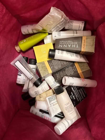 Photo of free Hotel size toiletries (Hartsdale) #1