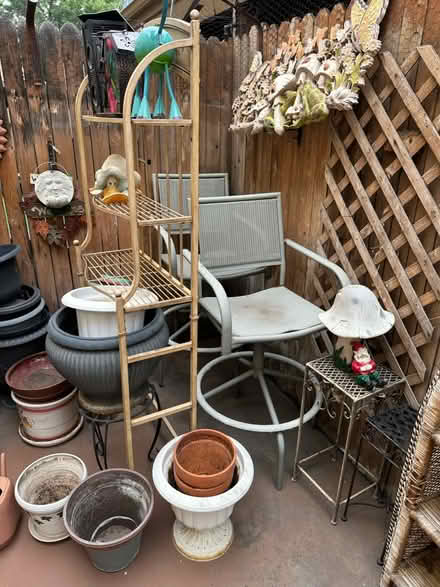 Photo of free Garden pots and decor (8th and Simms) #3