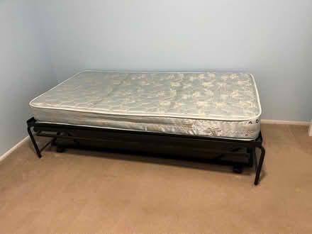 Photo of free Dining room, bedroom, living room (Holmdel NJ) #2