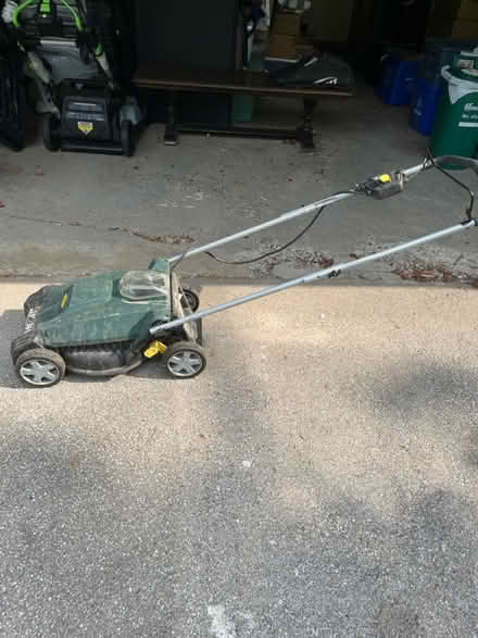 Photo of free Small lawnmower (Markham) #1