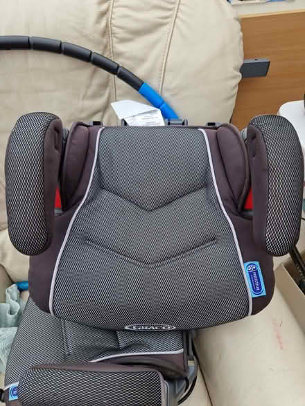 Photo of free 2 booster seats in good condition (Heston TW5) #2