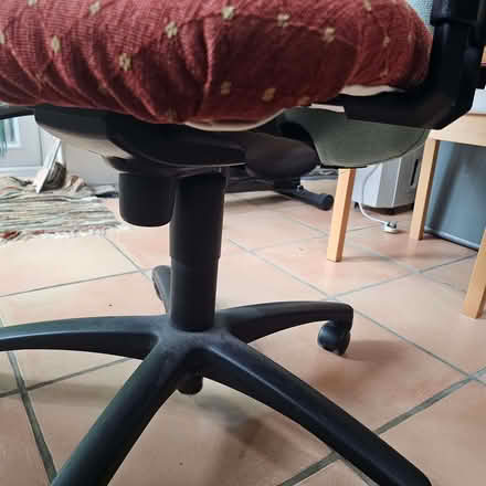 Photo of free Office chair (Gravel Hill SL9) #2