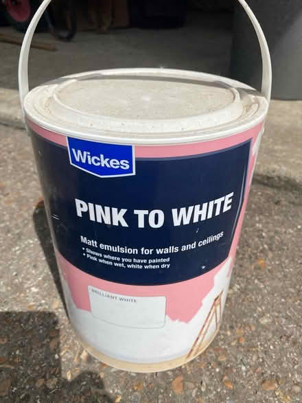 Photo of free Wickes White Emulsion 5L (ME9) #1