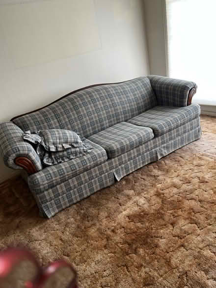 Photo of free Early American sofa (Moorpark & Bascom) #1