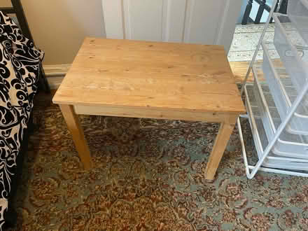 Photo of free End Table (Dupont/Logan) #1