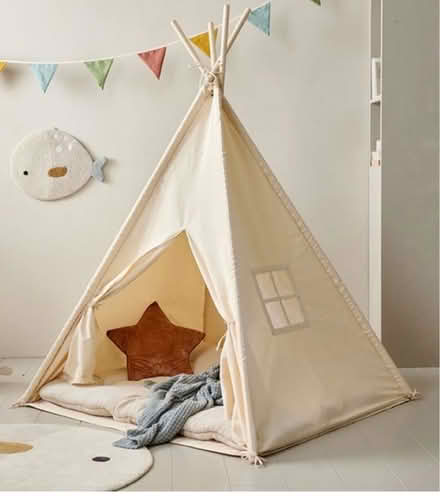 Photo of Classroom items (Carshalton) #3
