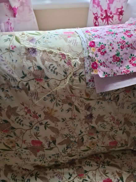 Photo of free Cotton quilt (Henley-on-Thames RG9) #3
