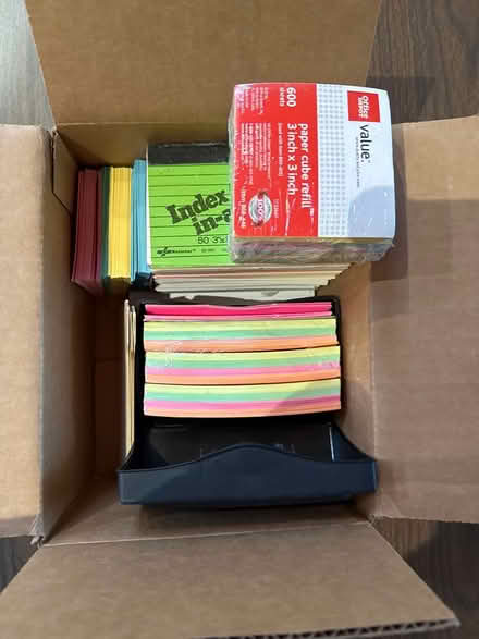 Photo of free Index Cards & 3”x3” Paper Cube (SW Hinsdale) #1