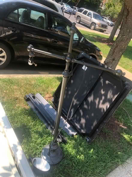 Photo of free Old fashioned style lamp (North Potomac) #1