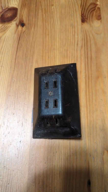 Photo of free 4 in 1 outlet (Spring Branch West) #1