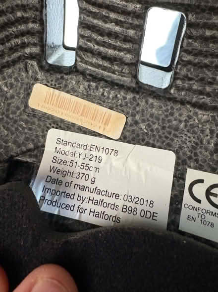 Photo of free Mongoose Skateboard Helmet (RG31 6RL) #3