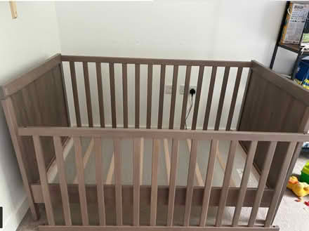 Photo of free SUNDVIK cot (IKEA model, 70x140 cm), in very good condition. (Bingfield Park N1) #2