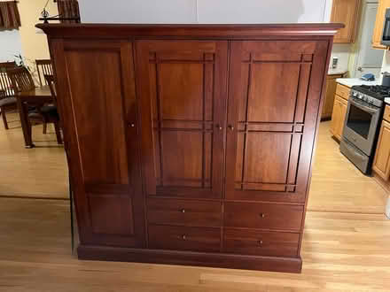 Photo of free Dining room, bedroom, living room (Holmdel NJ) #1