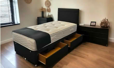 Photo of free Divan bed (London) #1