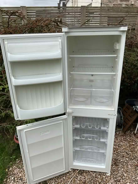 Photo of free Fridge/freezer (Stepps) #2