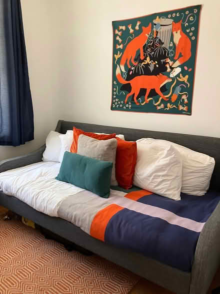 Photo of free A single daybed with mattress, sheet and blanket (Canonbury N1) #1