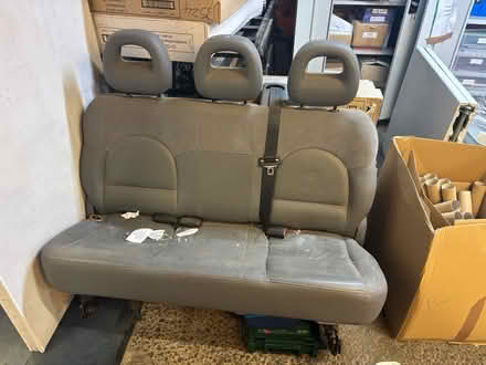 Photo of free X3 van sits or unique sofa (CR2 9BX) #2