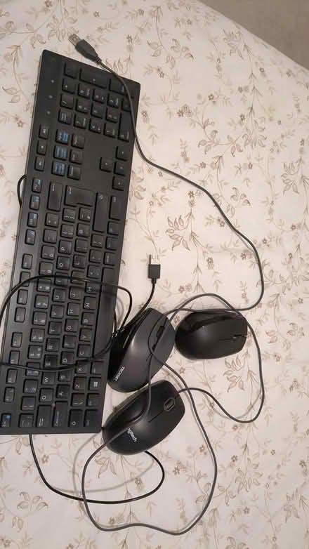 Photo of free Mouse and Keyboard (DA11) #1