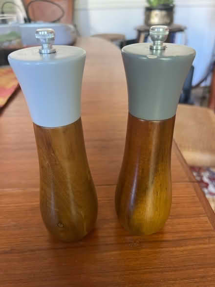 Photo of free Salt & Pepper Shakers (Reston Lake Anne vicinity) #1