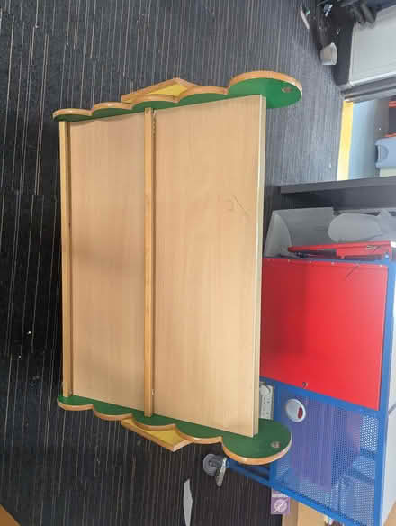 Photo of free Children's book display (Scotstounhill G13) #1