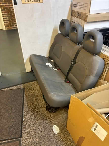 Photo of free X3 van sits or unique sofa (CR2 9BX) #1