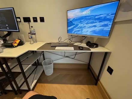 Photo of free 2 White L shaped desk with side storage (Millbank SW1P) #2