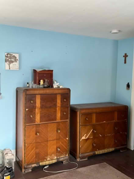 Photo of free 1940s Waterfall Bedroom Set (Groveland, MA) #3
