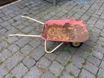 Photo of free Childās wheelbarrow (SS4 Rochford) #1