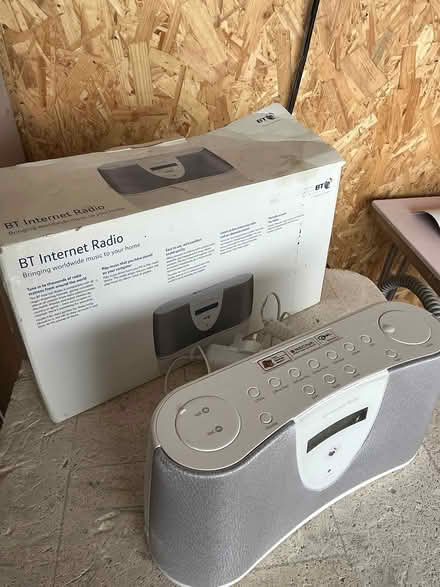 Photo of free BT internet radio (Winterbourne BS36) #1