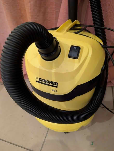 Photo of free Karcher vacuum cleaner (Camden) #1
