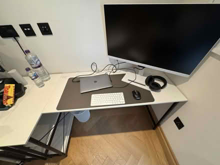 Photo of free 2 White L shaped desk with side storage (Millbank SW1P) #3