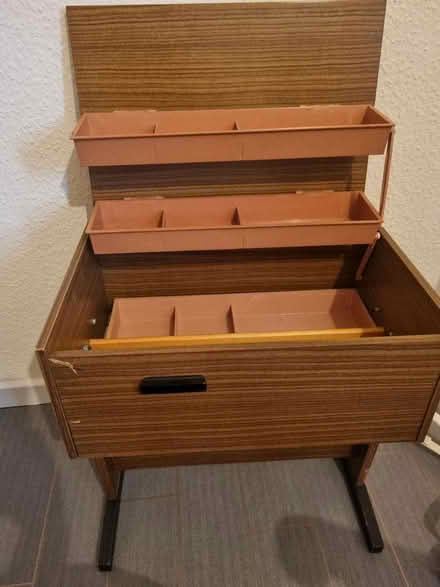 Photo of free Sewing draws (Petts wood BR2) #1