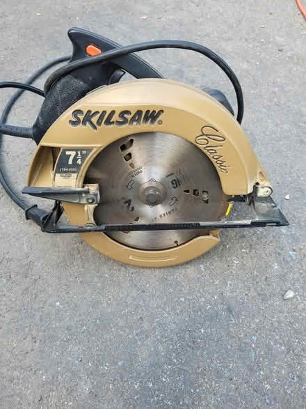 Photo of free Corded Circular saw (Streetsville area) #1
