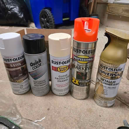 Photo of free Spray paints (Columbia, Md) #1