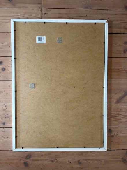 Photo of free White frame (BN41) #2