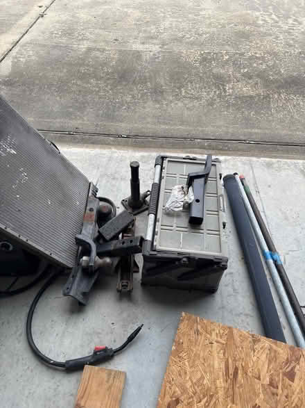 Photo of free Miscellaneous items and scrap metal (League City) #3