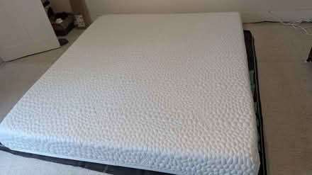 Photo of free Super king tempur mattress (Gu27) #1