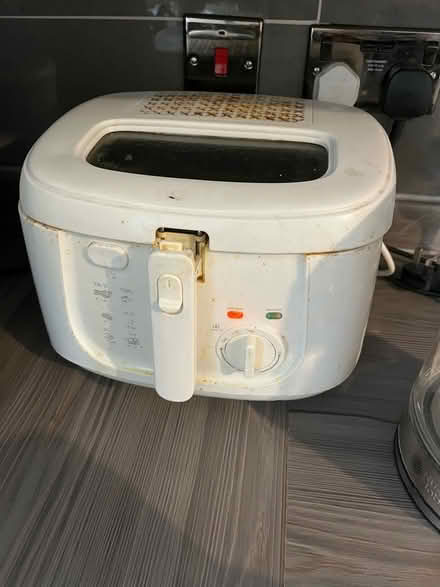 Photo of free Fryer deep fat working (Twydall ME8) #2