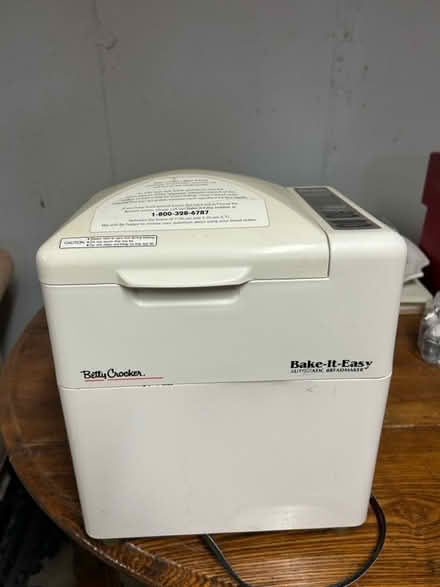 Photo of free breadmaker (Phoenixville, PA) #2