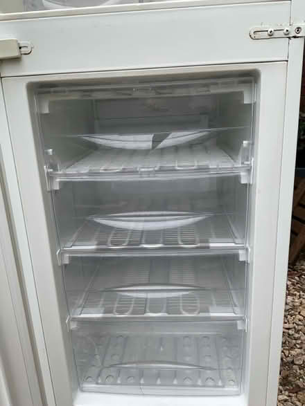 Photo of free Fridge/freezer (Stepps) #3