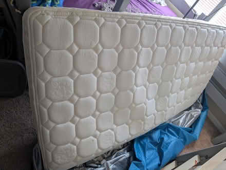 Photo of free Twin size mattress - pristine (near Fiske & Eyster) #3