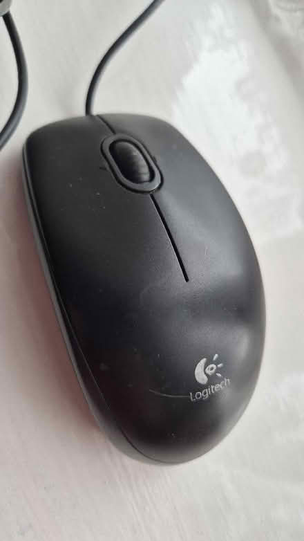 Photo of free Logitech USB cable mouse (Figge's Marsh CR4) #3