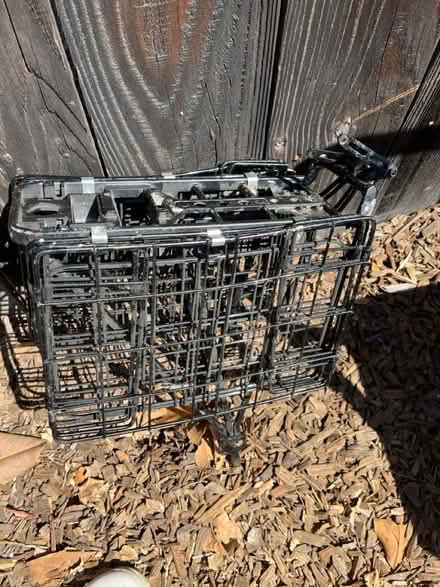 Photo of free Heavy duty rear bike baskets (Downtown Mountain View) #4