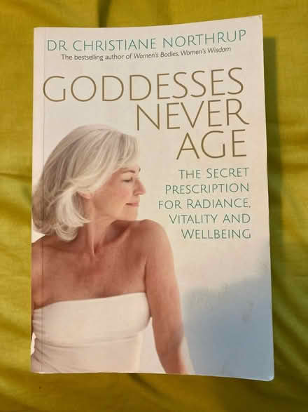 Photo of free Goddesses never age book (CT5) #2