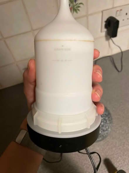 Photo of free Electric scent diffuser & oil (Gloucester Road SW7) #3