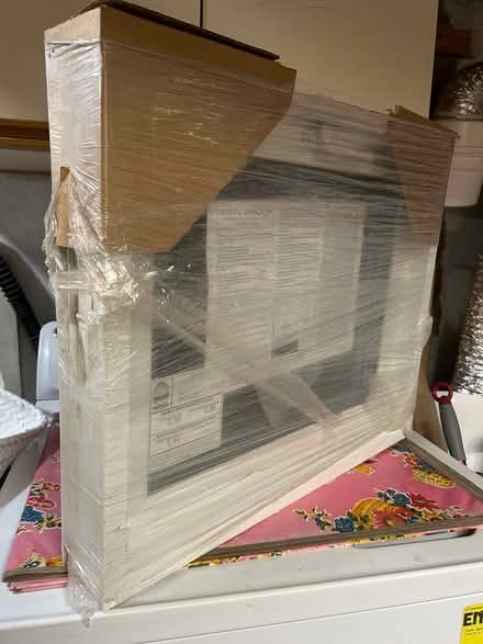 Photo of free New Hopper Window (East Cambridge) #1